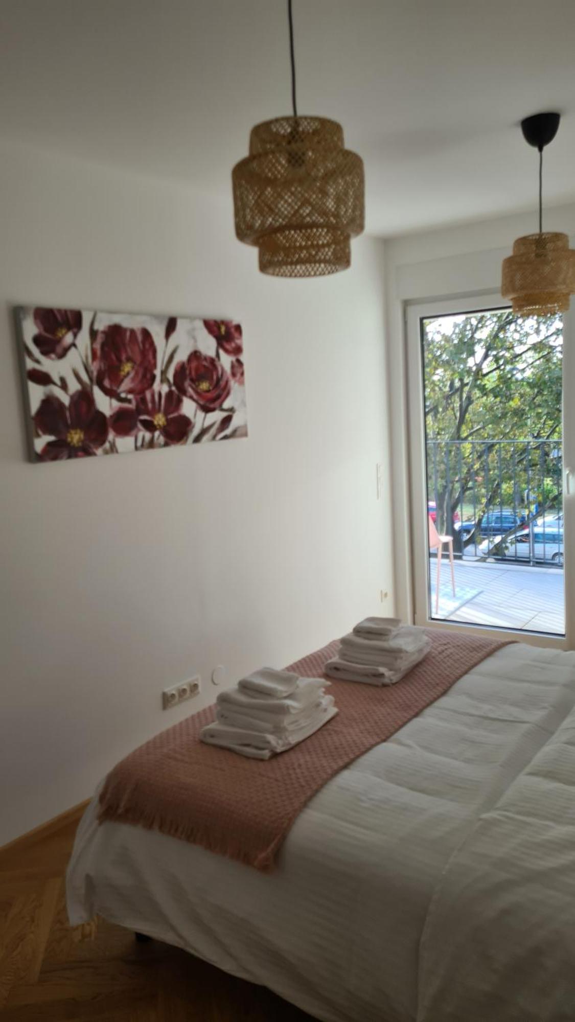Appartement Top Kaiserebersdorf Wenen