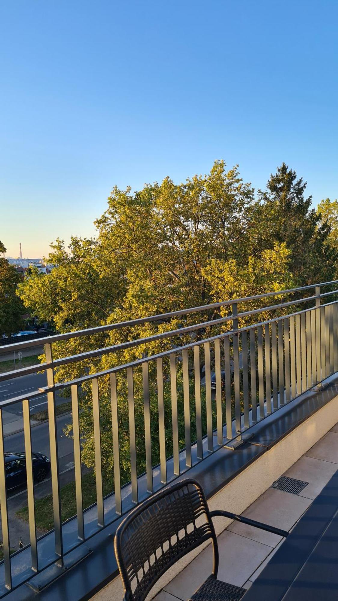 Top Kaiserebersdorf Appartement Wenen