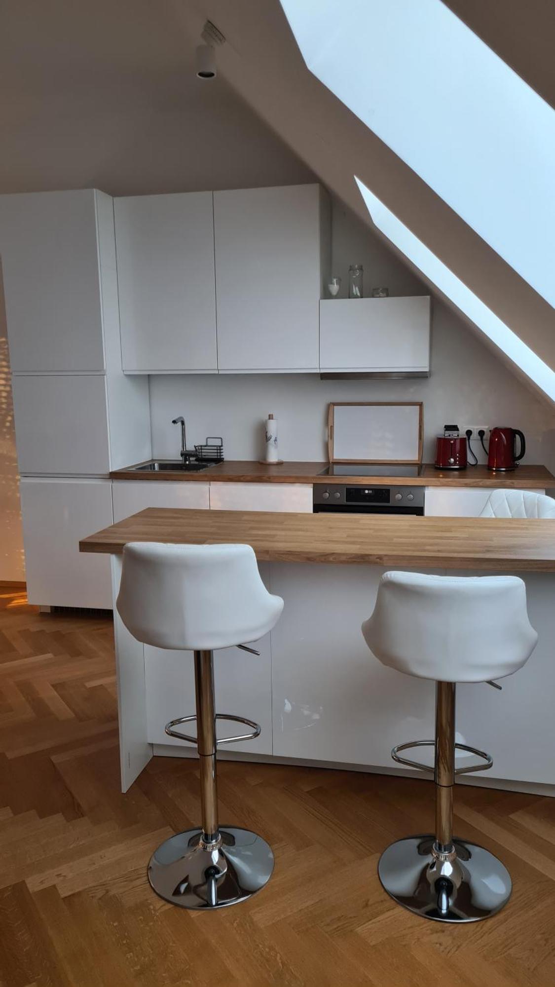 Top Kaiserebersdorf * Wenen